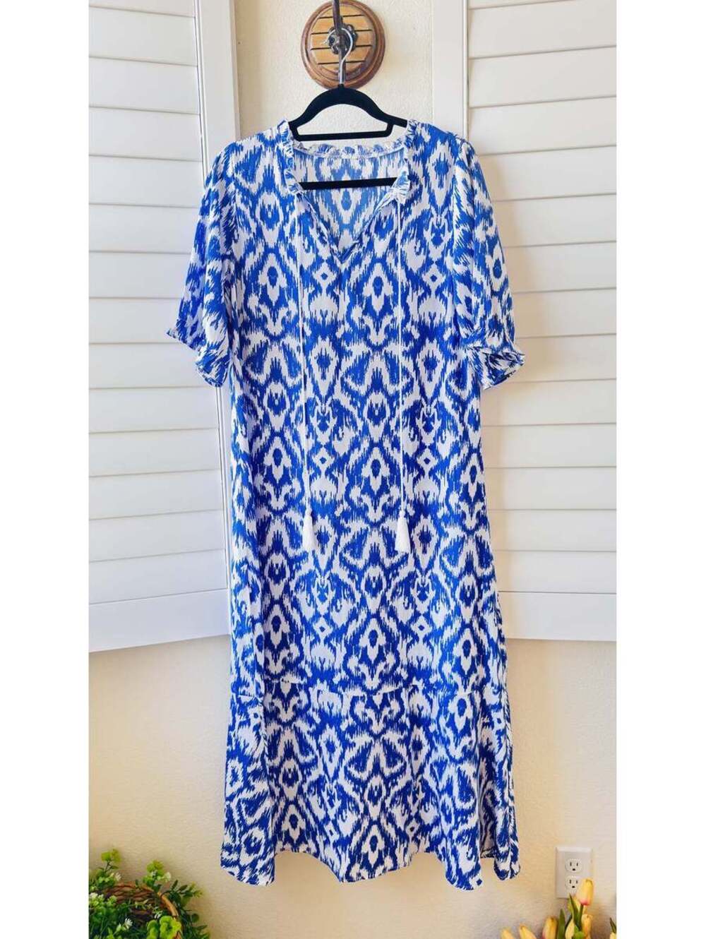 Boutique brand Ikat Pattern Tassel Tie Maxi - Size M - Picture 3 of 9